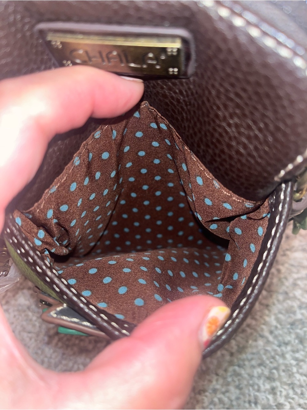 New Chala Olive Green Pineapple Crossbody Bag - Picture 5 of 7